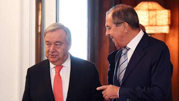 O secretário-geral da ONU, Antonio Gueterres (à esquerda) em encontro com o ministro das Relações Exteriores da Rússia, Sergei Lavrov (à direita). - Sputnik Brasil