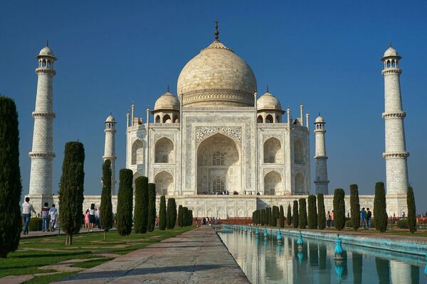 O mausoléu Taj Mahal na Índia - Sputnik Brasil