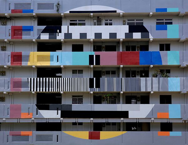 Prédio residencial colorido em Singapura. - Sputnik Brasil