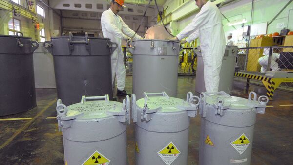 Combustível nuclear irradiado (foto de arquivo) - Sputnik Brasil