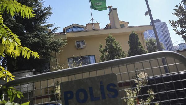 Polícia turca cerca os acesso ao consulado da Arábia Saudita em Istambul - Sputnik Brasil