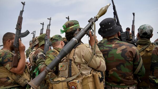 Soldados paramilitares xiitas do Iraque - Sputnik Brasil