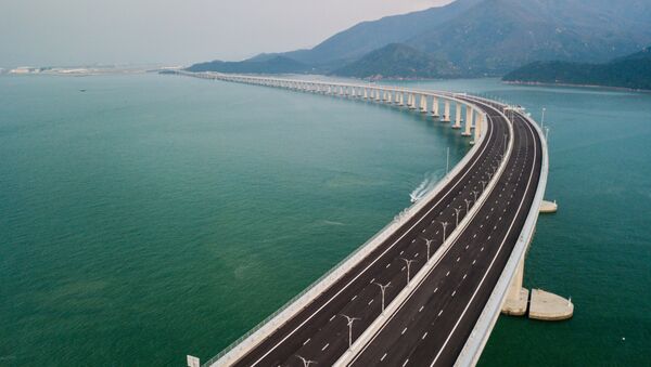Vista aérea da ponte Hong Kong-Zhuhai-Macau - Sputnik Brasil