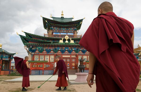 Palácio budista Pandido Khambo do lama Dashi-Dorzho Itigilov que muitos dizem ter um corpo imperecível - Sputnik Brasil