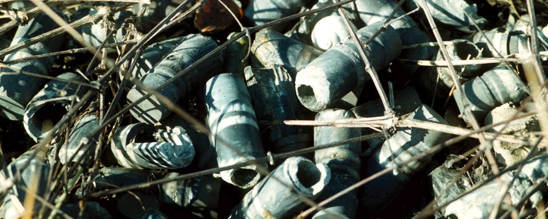 Munições com urânio empobrecido que foram usadas durante bombardeios da OTAN na Iugoslávia nos anos 1990, imagem referencial - Sputnik Brasil, 1920, 01.05.2023