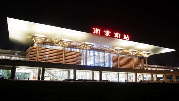 Estação de trem Nanjing South, na China - Sputnik Brasil