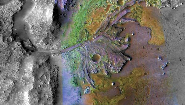 Cratera Jezero em Marte, onde existem indícios de água - Sputnik Brasil