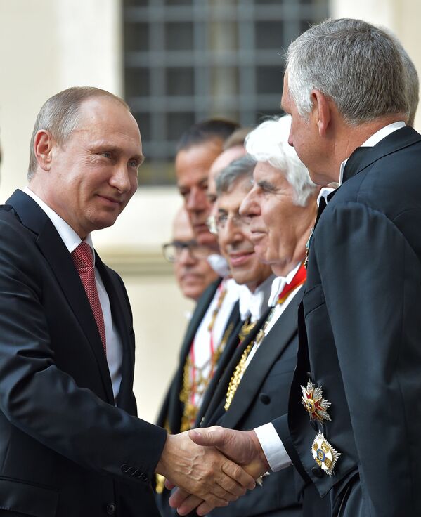 Presidente russo saúda funcionários do Vaticano - Sputnik Brasil