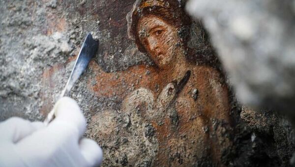 Afresco de Leda encontrado nas ruínas de Pompeia, Itália - Sputnik Brasil