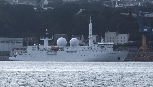 Navio de vigilância francês Dupuy de Lôme - Sputnik Brasil