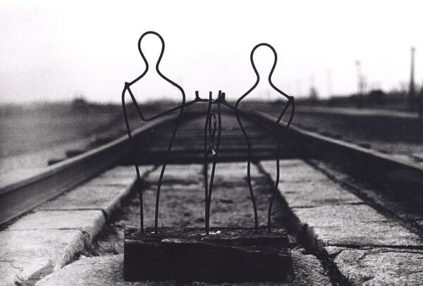 Campo de concentração de Auschwitz, imagem da fotógrafa Eleanor Killner - Sputnik Brasil