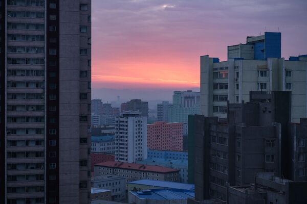 Um belo nascer do sol em Pyongyan - Sputnik Brasil