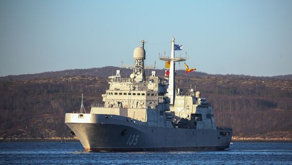 Navio de assalto Ivan Gren da Marinha da Rússia, 22 de outubro de 2018 - Sputnik Brasil
