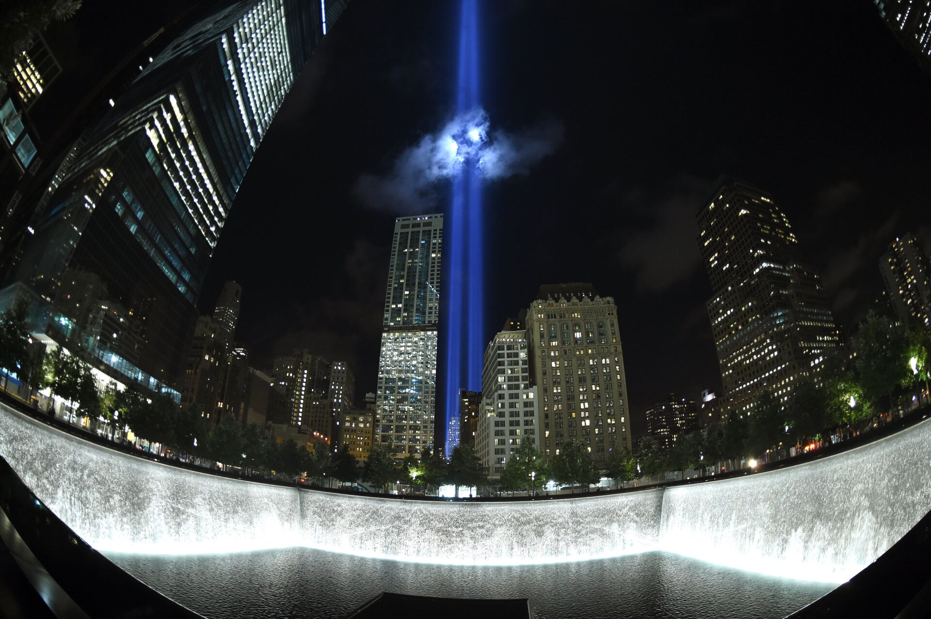Memorial da tragédia de 9/11 em Nova York - Sputnik Brasil, 1920, 07.12.2021