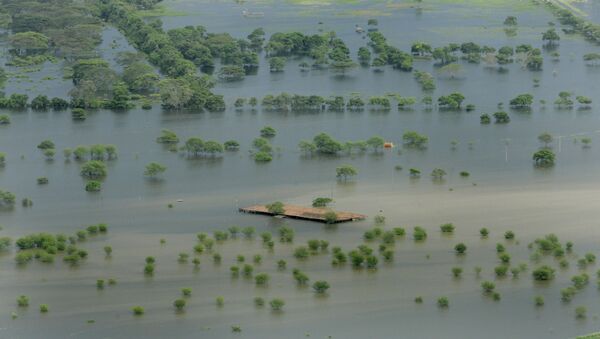 Inundações provocadas pelo fenômeno El Niño em Palmira, Colômbia, 1 de dezembro de 2010 - Sputnik Brasil