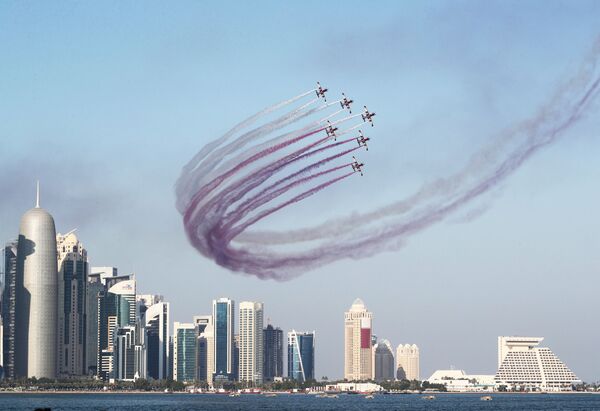 Aeronaves militares participam das comemorações do Dia Nacional do Qatar, em Doha, 18 de dezembro de 2018 - Sputnik Brasil