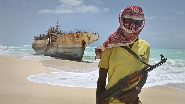 Um pirata em praia - Sputnik Brasil