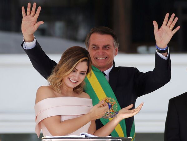 Jair e Michelle Bolsonaro durante a cerimônia de posse - Sputnik Brasil
