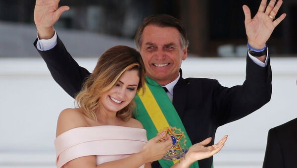Jair e Michelle Bolsonaro durante a cerimônia de posse - Sputnik Brasil