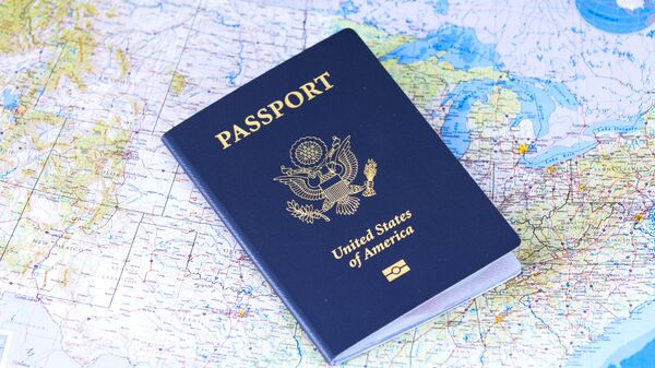 Passaporte americano (imagem referencial) - Sputnik Brasil