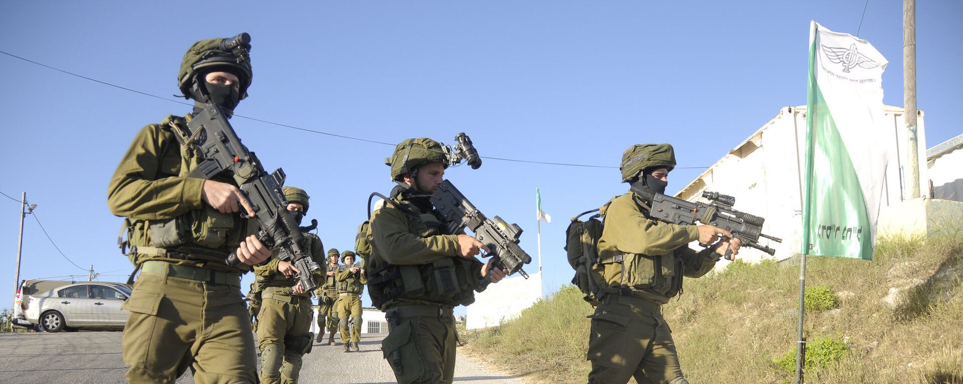 Soldados das Forças de Defesa de Israel (FDI) na área de Hebron, na Cisjordânia - Sputnik Brasil, 1920, 09.05.2022