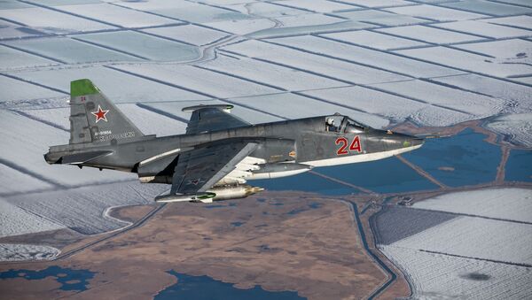 Aviões Su-25SM3 durante exercícios táticos de voo no território de Krasnodar, Rússia - Sputnik Brasil