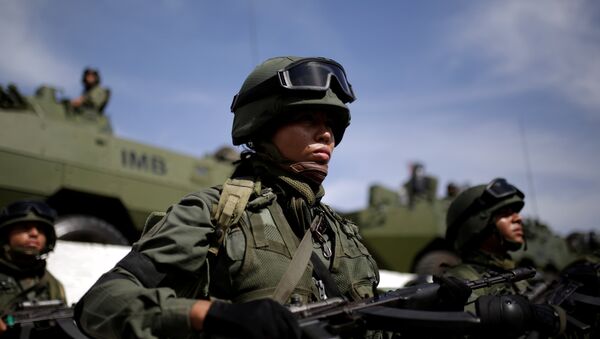 Soldados venezuelanos - Sputnik Brasil