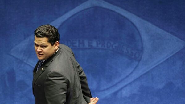 Plenário do Senado inicia o processo de votação para escolha de seu novo presidente. Na foto, o senador Davi Alcolumbre (DEM-AP). - Sputnik Brasil