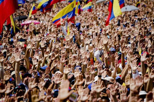 Manifestação dos partidários do autoproclamado presidente interino da Venezuela e líder da oposição, Juan Guaidó, em Caracas - Sputnik Brasil