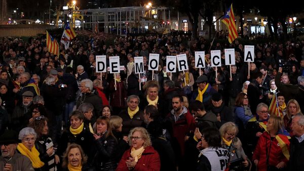 Apoiadores da independência da Catalunha em Barcelona (foto de arquivo). - Sputnik Brasil
