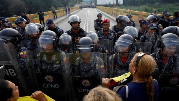 Situação na fronteira entre a Venezuela e a Colômbia - Sputnik Brasil