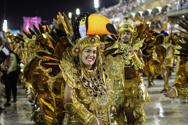 Desfile da Beija Flor. - Sputnik Brasil