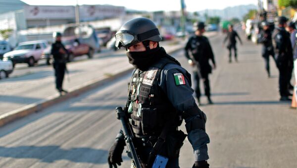 Policiais mexicanos (foto de arquivo) - Sputnik Brasil