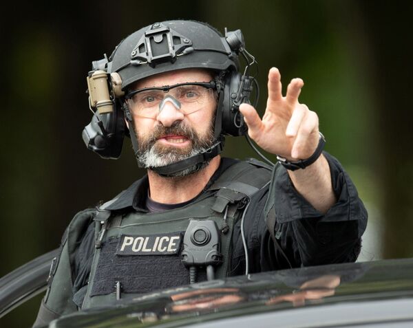 Efetivo das forças especiais da polícia da Nova Zelândia na área da mesquita Al Noor em Christchurch, 15 de março de 2019 - Sputnik Brasil