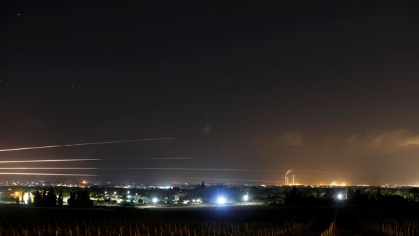 Lançamento de foguetes da Faixa de Gaza contra Israel - Sputnik Brasil