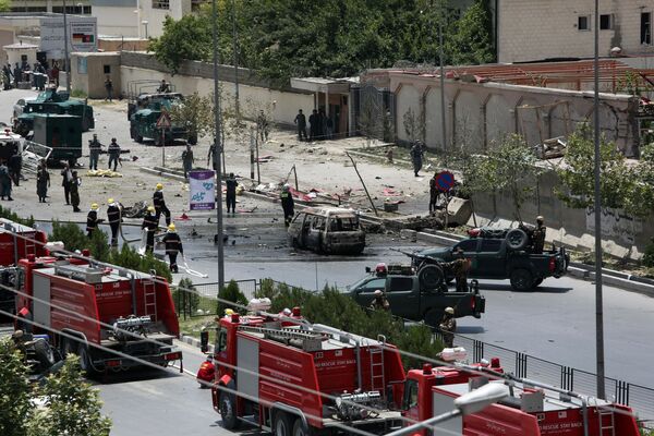 Forças de segurança afegãs patrulham território após explosão ao lado do parlamento em Cabul - Sputnik Brasil