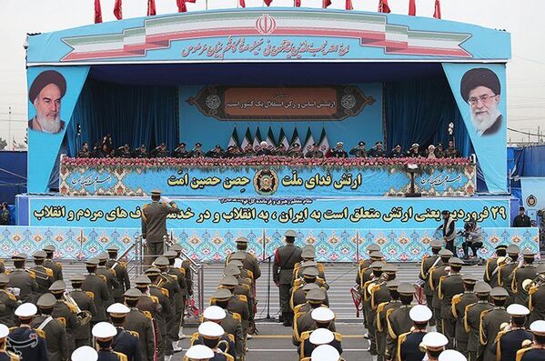 O Dia Nacional do Exército do Irã é celebrado desde 1979, ano da vitória da Revolução Islâmica - Sputnik Brasil