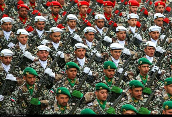 Guardiões da Revolução Islâmica dispõem de diferentes tipos de unidades militares - Sputnik Brasil