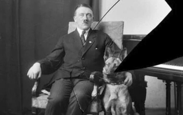 Foto rara de Adolf Hitler com seu pastor alemão - Sputnik Brasil