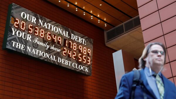 Relógio da Dívida Nacional em Manhattan, na cidade de Nova York, EUA, 30 de novembro de 2017 - Sputnik Brasil