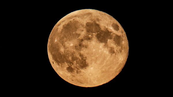 A Lua (imagen referencial) - Sputnik Brasil