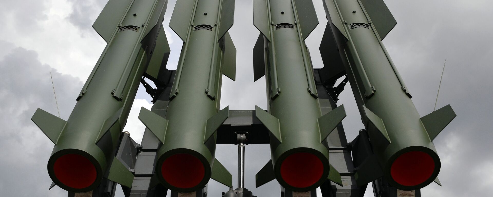 Sistema da defesa antiaérea Buk-M2 exposto na MILEX 2019, em Minsk - Sputnik Brasil, 1920, 26.02.2022