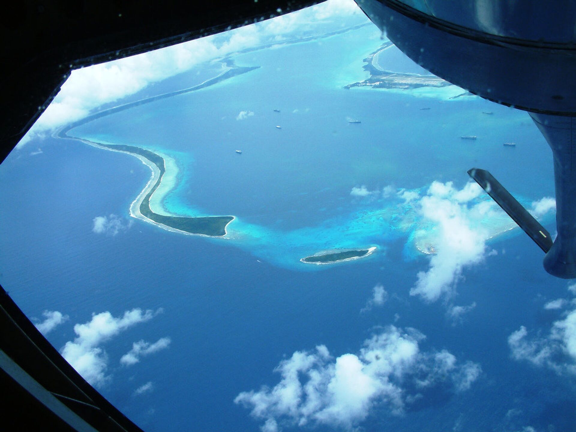 Diego García - o maior atol do arquipélago de Chagos em que se localiza a base militar dos EUA - Sputnik Brasil, 1920, 14.02.2022