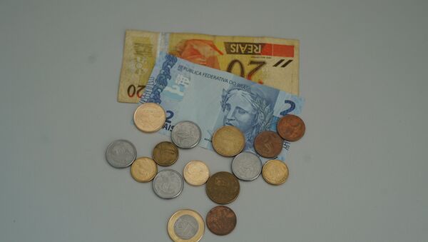 Notas e moedas de Real, moeda corrente oficial da República Federativa do Brasil - Sputnik Brasil