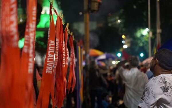 Manifestação contra cortes do governo no Rio de Janeiro - Sputnik Brasil