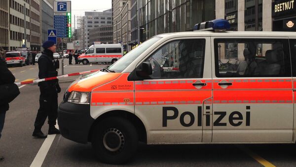 Carro de polícia em Zurique (foto de arquivo) - Sputnik Brasil