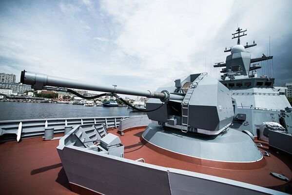 Canhão automático A-190 da corveta russa Sovershenny - Sputnik Brasil