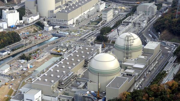 Vista aérea dos reatores da usina nuclear de Takahama, na província de Fukui, Japão (imagem referencial) - Sputnik Brasil
