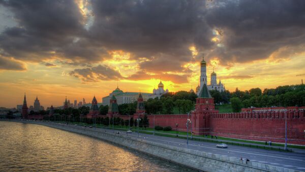 Kremlin. Entardecer no verão de Moscou - Sputnik Brasil
