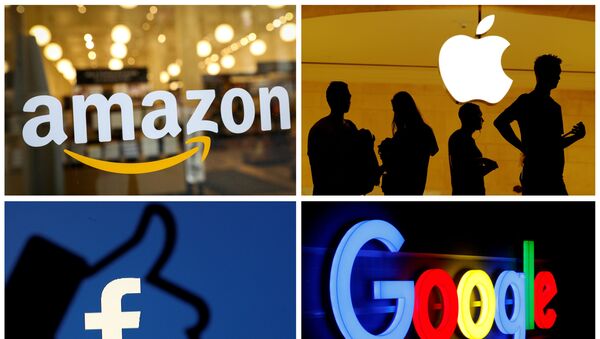 Logotipos da s empresas Amazon, Apple, Facebook e Google - Sputnik Brasil